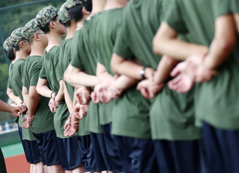 抑郁癥治療學校,封閉式軍事化學校