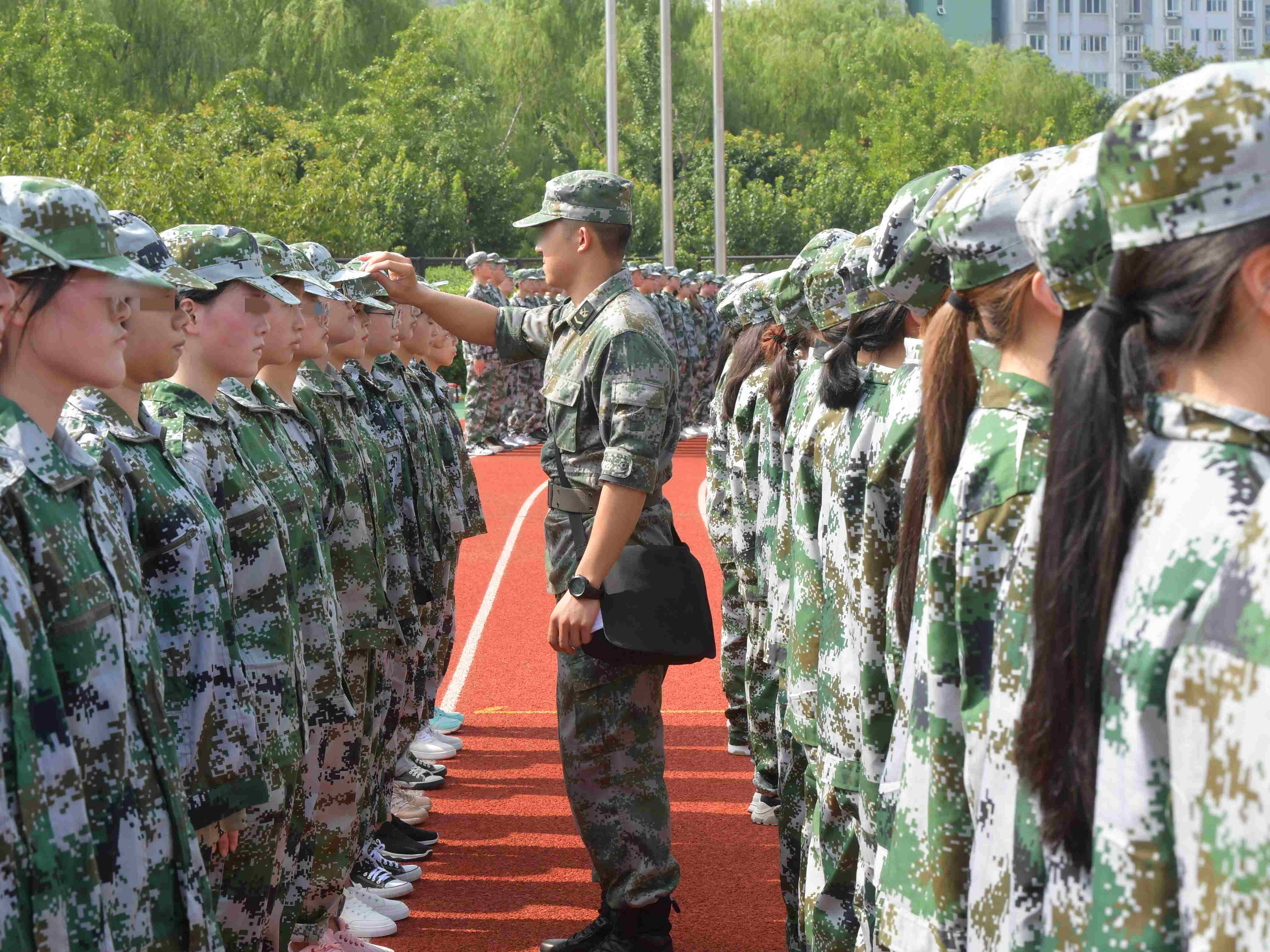 孩子叛逆期教育學校,封閉式軍事化學校