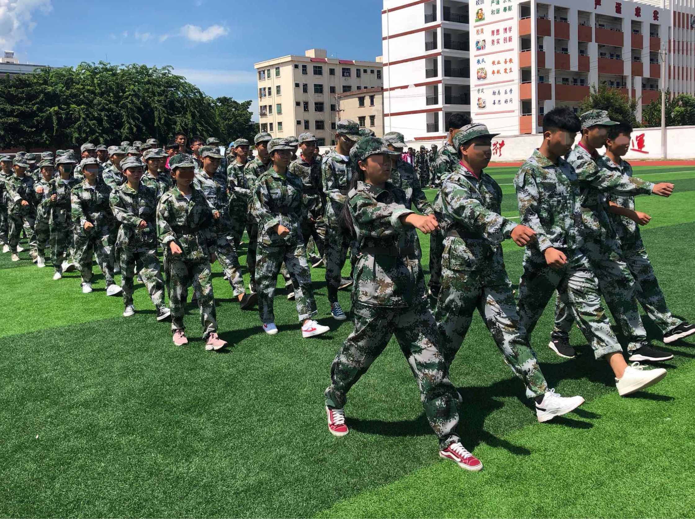封閉式軍事化學校,孩子叛逆期教育學校