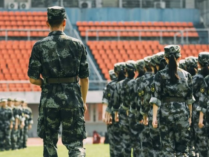 孩子叛逆期教育學校,封閉式軍事化學校 孩子叛逆期教育學校,封閉式軍事化學校