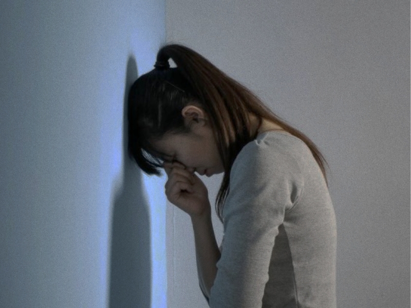 情緒低落 ,矯正孩子情緒低落學校 情緒低落 ,矯正孩子情緒低落學校