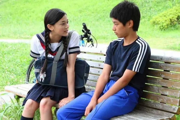 怎么應(yīng)對孩子早戀,教育早戀孩子 怎么應(yīng)對孩子早戀,教育早戀孩子