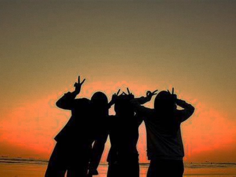 不社交,素質教育學校 不社交,素質教育學校