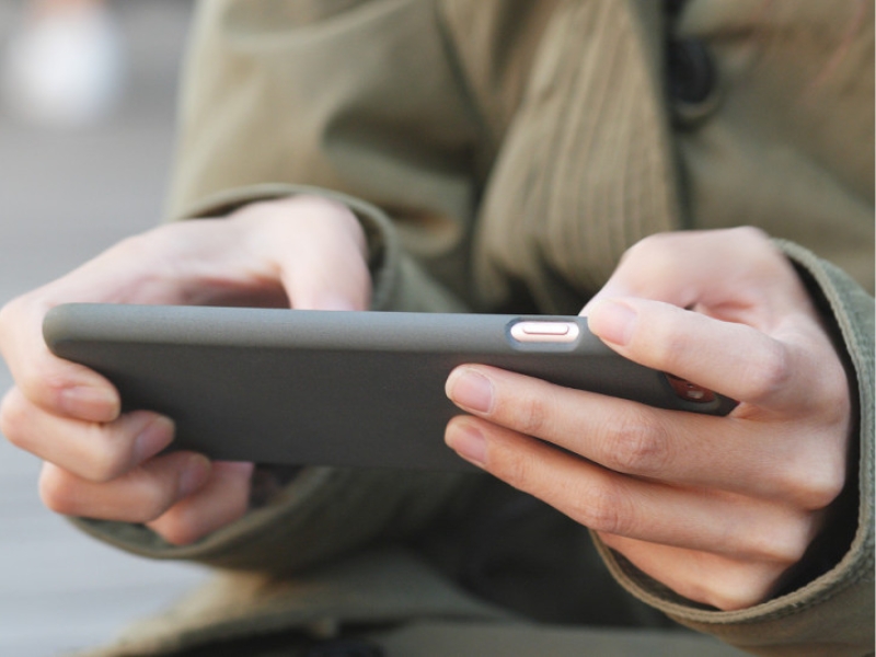 小孩子迷戀網絡,戒網癮學校 小孩子迷戀網絡,戒網癮學校