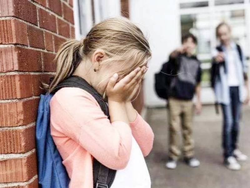 孩子內(nèi)向自卑,孩子性格孤僻