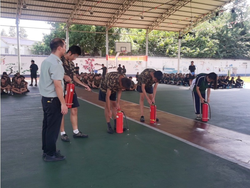 新起點青少年特訓(xùn)學(xué)校,青少年特訓(xùn)學(xué)校 新起點青少年特訓(xùn)學(xué)校,青少年特訓(xùn)學(xué)校