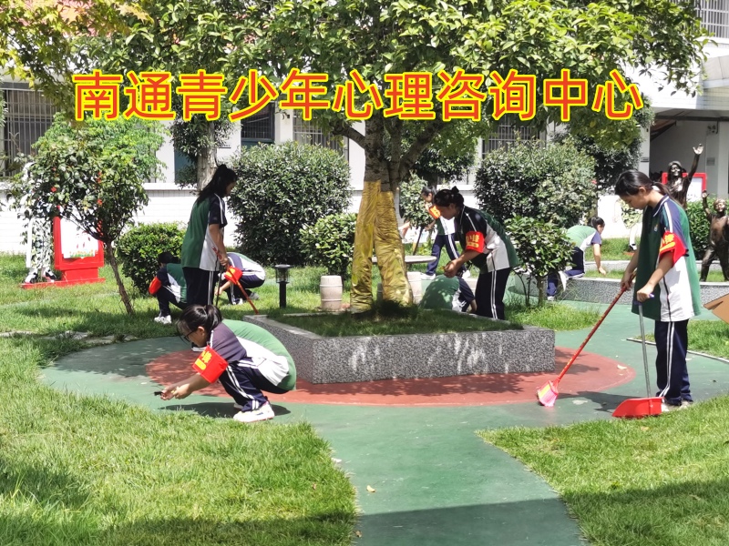 孩子輕生,心理輔導(dǎo)學(xué)校 孩子輕生,心理輔導(dǎo)學(xué)校