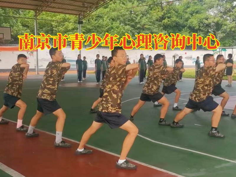 青春期孩子想要輕生自殘家長該怎么辦 青春期孩子想要輕生自殘家長該怎么辦