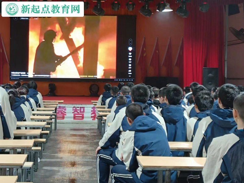 新起點孩子叛逆學校開展消防應急疏散演練 新起點孩子叛逆學校開展消防應急疏散演練