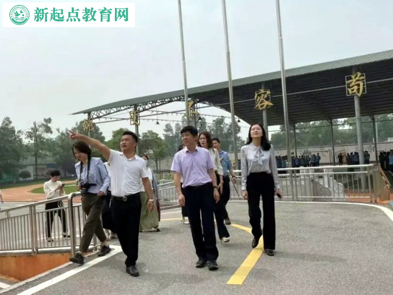 望城區政協到新起點教育孩子專門學校開展專題調研座談會