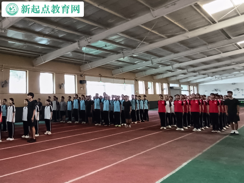 叛逆孩子封閉教育學校舉行隊列會操 叛逆孩子封閉教育學校舉行隊列會操