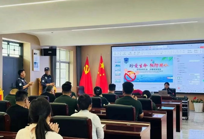 叛逆孩子特訓學校開展公益救援知識培訓 叛逆孩子特訓學校開展公益救援知識培訓